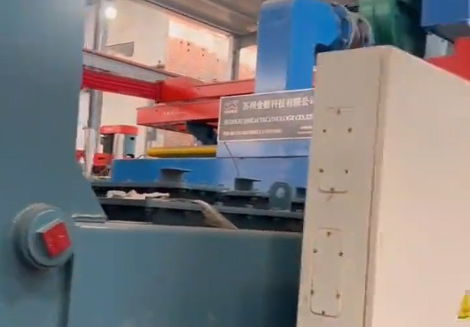 托辊型网带式燃气+电阻炉生产线